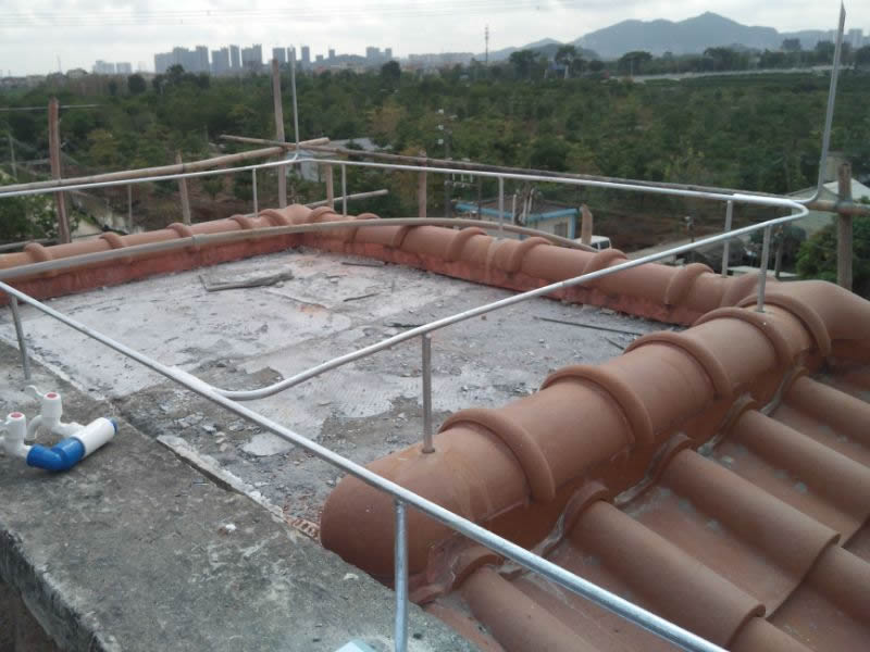 避雷帶安裝；